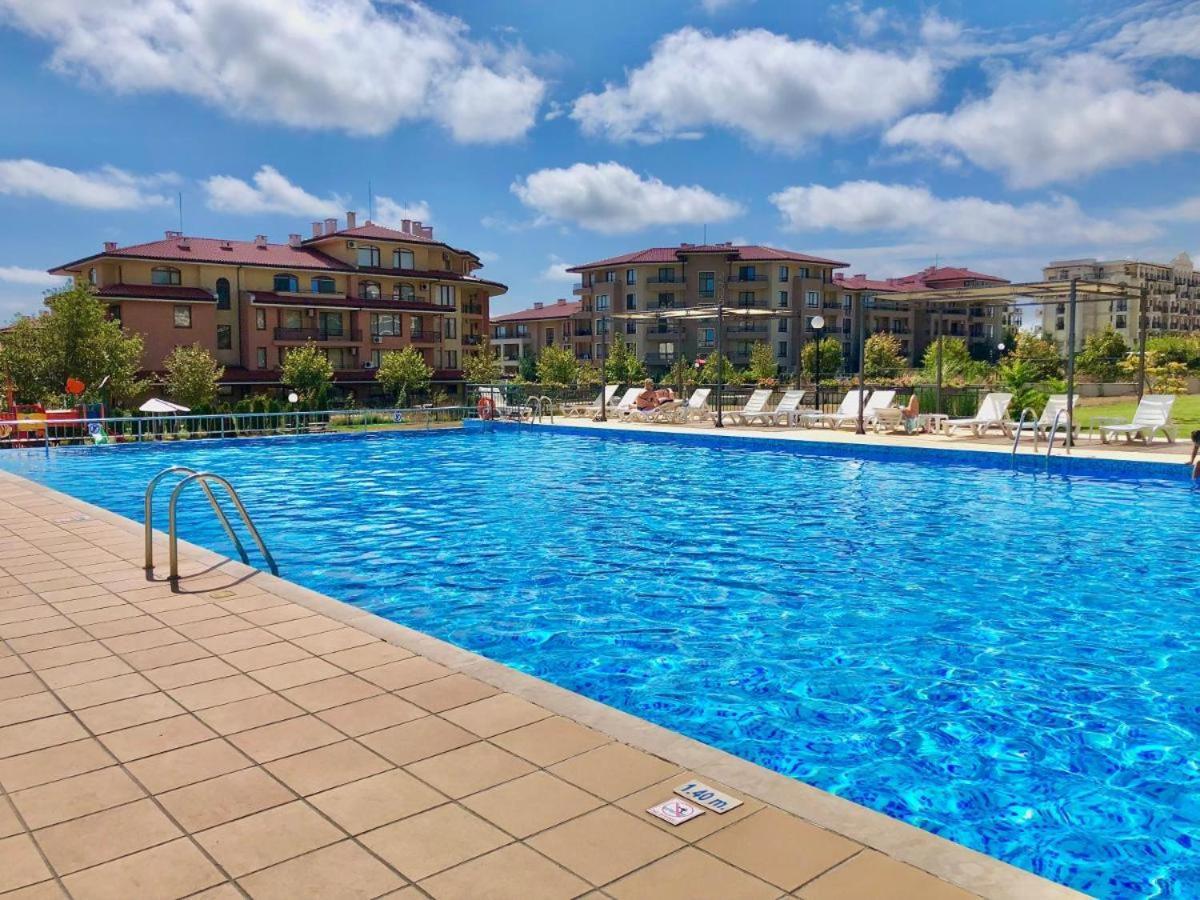 Charming Studio In Sorrento Sole Mare Sveti Vlas Exterior photo